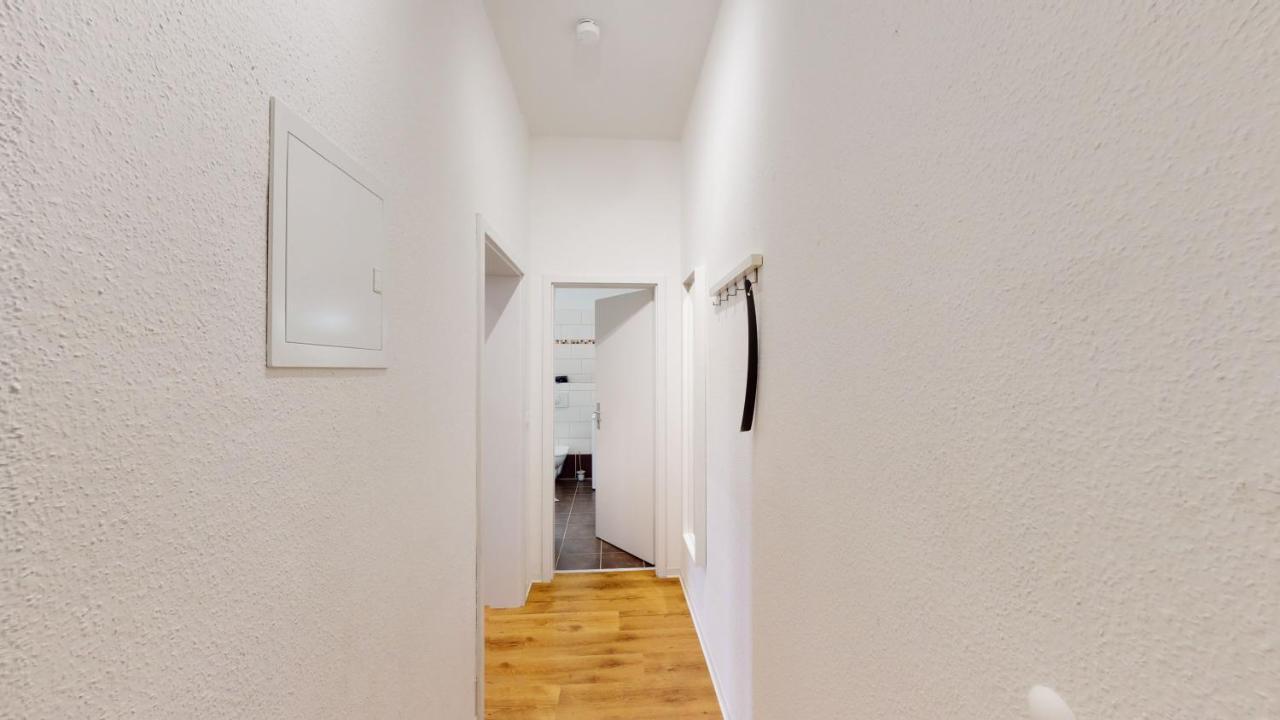 Sweethome - Business-Apartment Mit Kueche, Terrasse, Stellplatz Магдебург Екстериор снимка